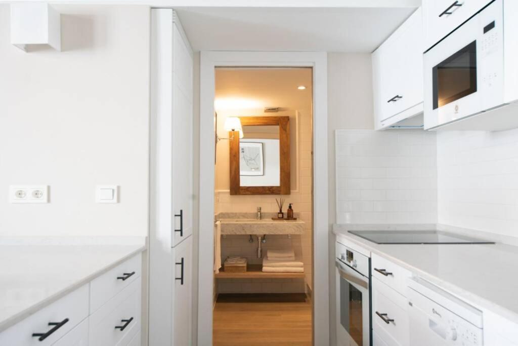 G12 Trendy And Comfy Bright Loft Meters From Bullring And Trianas Bridge, Galera Street Lejlighed Sevilla Eksteriør billede