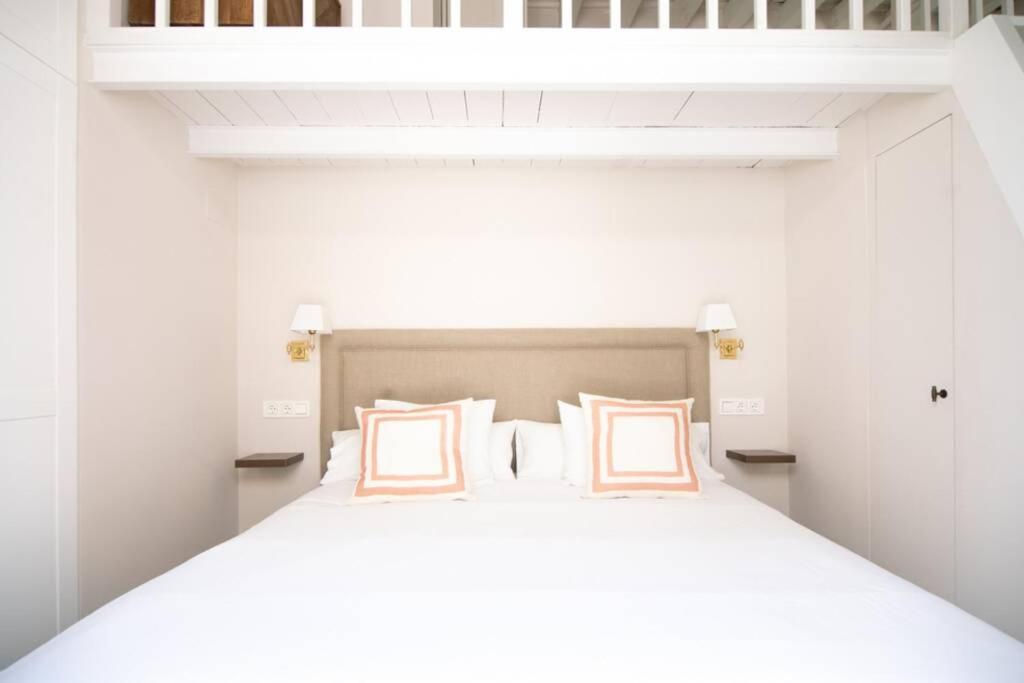 G12 Trendy And Comfy Bright Loft Meters From Bullring And Trianas Bridge, Galera Street Lejlighed Sevilla Eksteriør billede